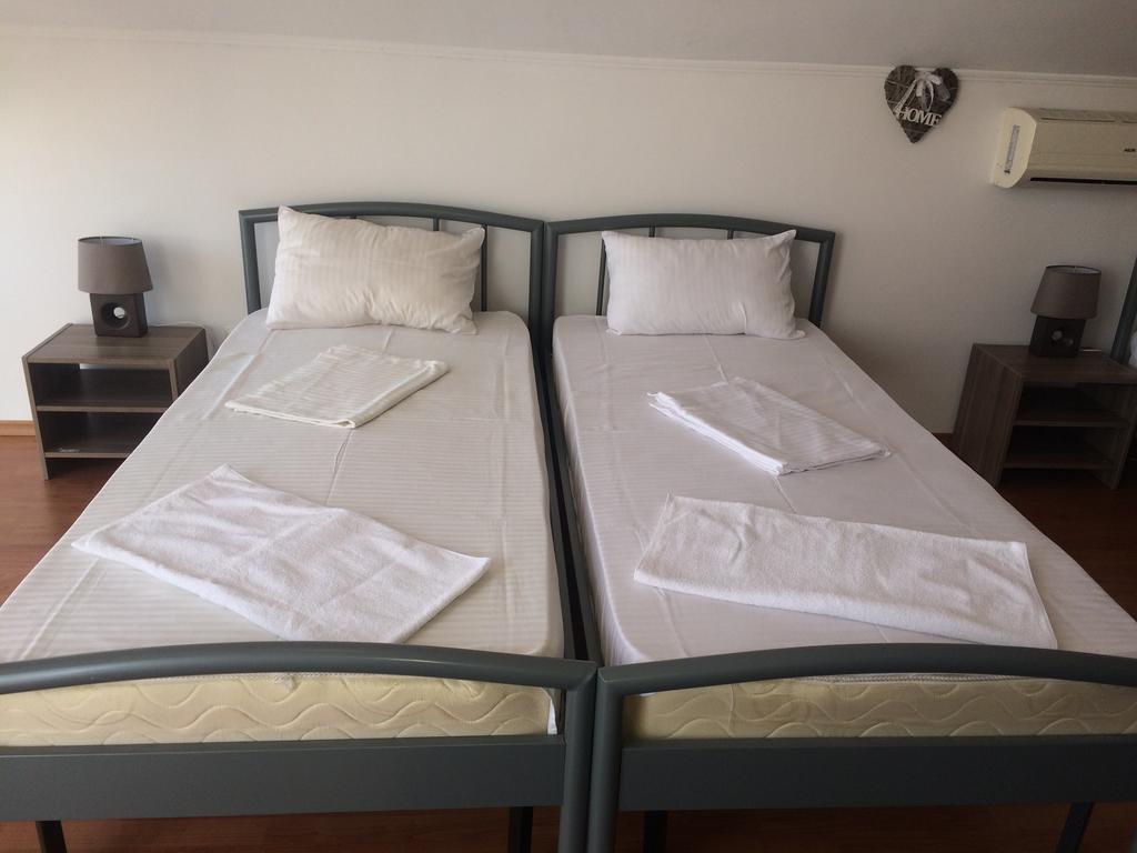 Casa Julius Hotel Constanta Bagian luar foto