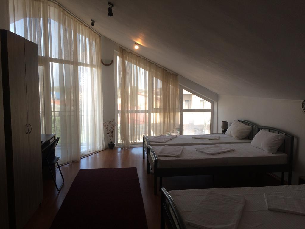 Casa Julius Hotel Constanta Bagian luar foto